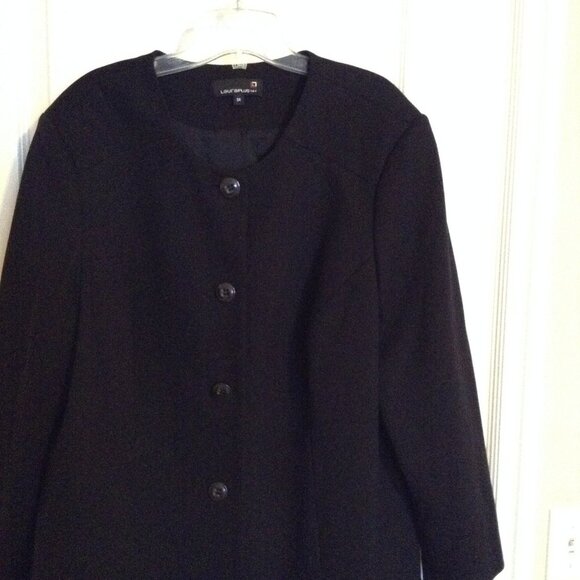 Laura Plus Women's Long Button Down Front Jacket Coat Size 24 Black Classic - Picture 1 of 6